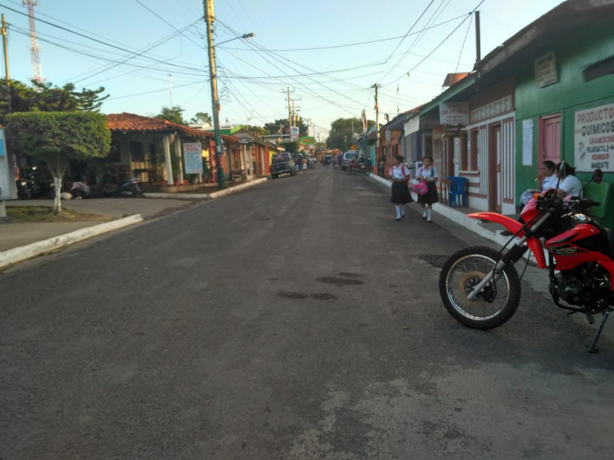 Hospedaje Central Moyogalpa Exterior foto